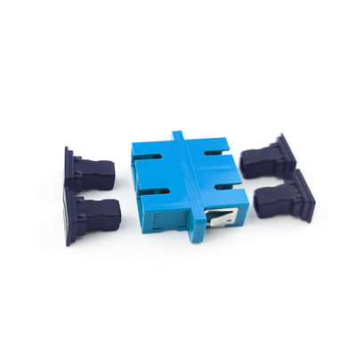 Adaptador de fibra óptica FTTH SC com material PBT de acoplamento duplex à prova de poeira com orelhas UPC