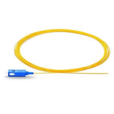 SCUPC Fibra Óptica Pigtail Patchcord em comprimento personalizável para desempenho