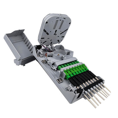 PC ABS Material usado Rede ODN FTTH IP65 Exterior 8 Núcleos Fibra Óptica caixa de terminação
