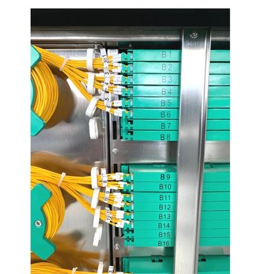 576 Cabine de distribuição de fibras de núcleo de capacidade para redes de fibra óptica ao ar livre e FTTH