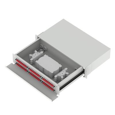 Centro de dados Fibra óptica de distribuição Patchpanel 48 portas Equipamento com 5 período