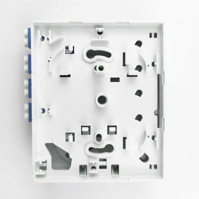 - Fabricado em cinza/branco 4 núcleos LC UPC Fibra óptica de plástico painel de tomada de fachada para interior